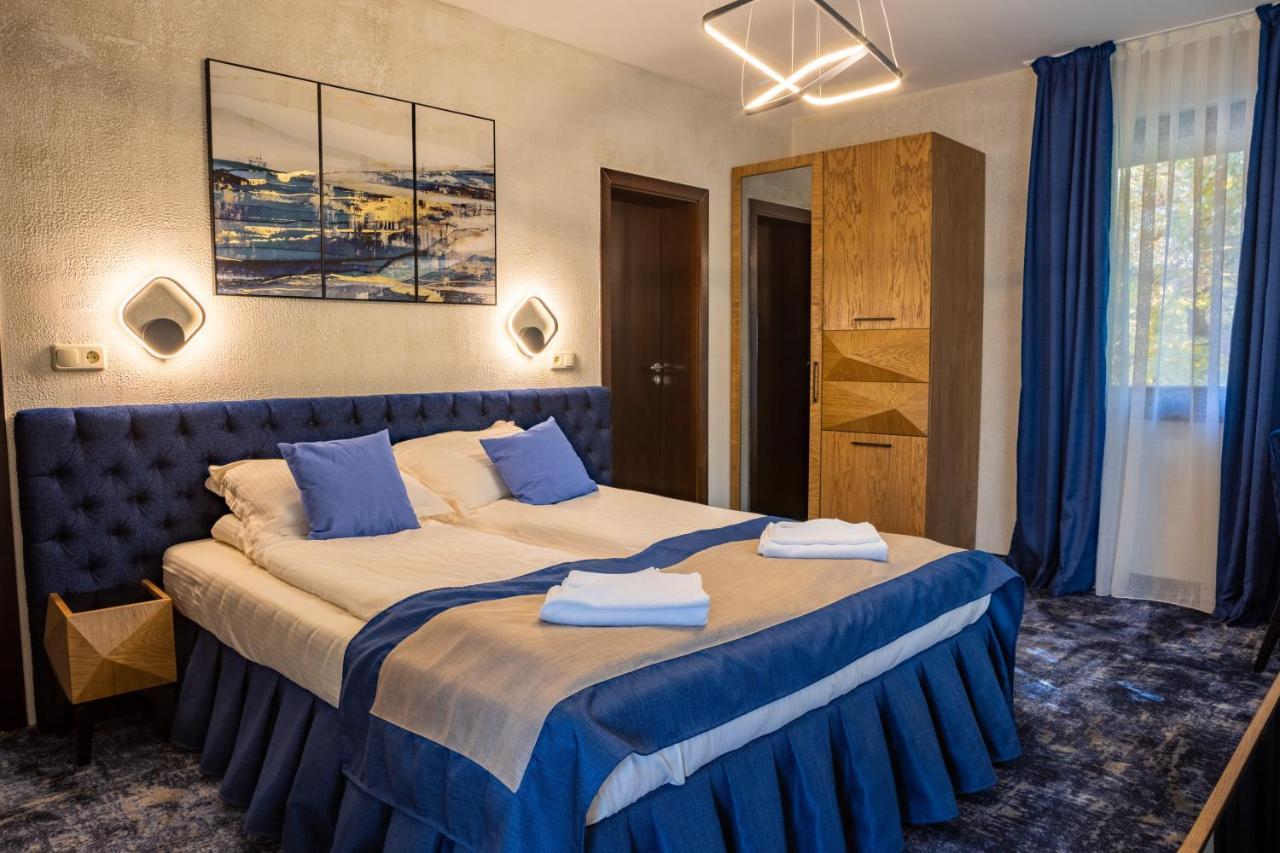 Ostrova Holiday Village Beli Osŭm Exteriör bild
