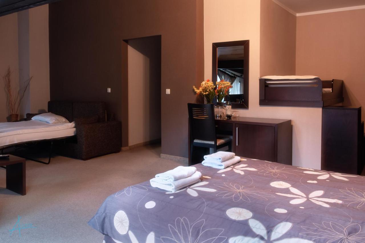 Ostrova Holiday Village Beli Osŭm Exteriör bild