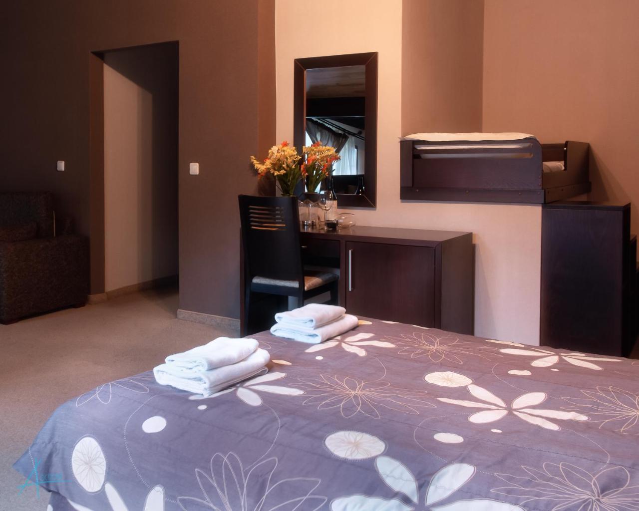 Ostrova Holiday Village Beli Osŭm Exteriör bild