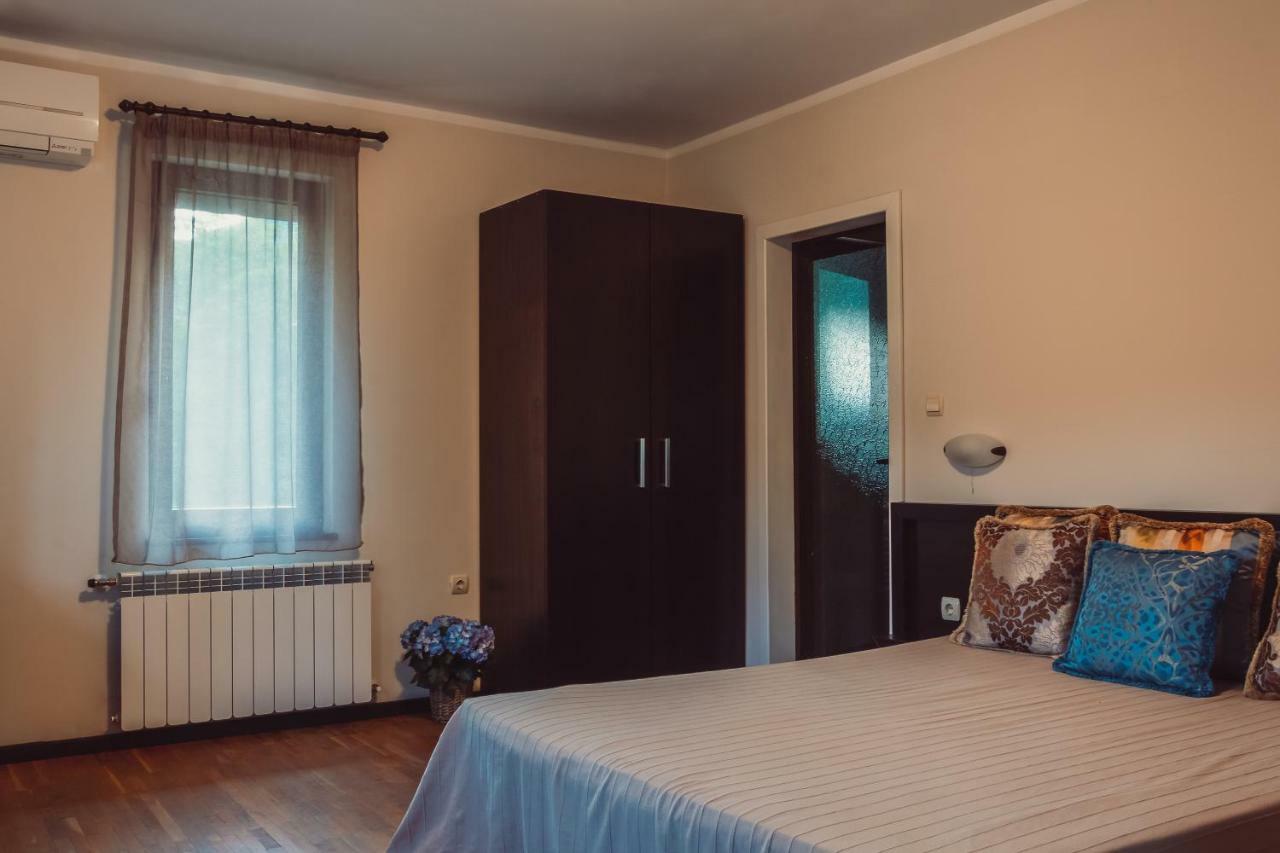Ostrova Holiday Village Beli Osŭm Exteriör bild